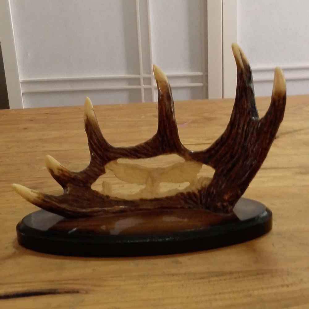 Faux Antler American Eagle Carving Knife Stand
